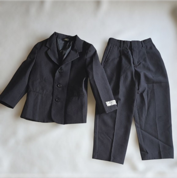 Amherst Other - Amherst Black Suit Youth Size 6